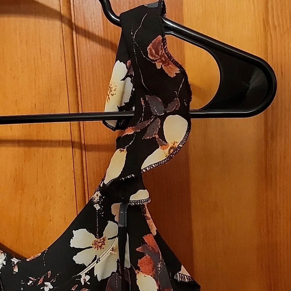 Maurices tank top - Picture 4 of 8